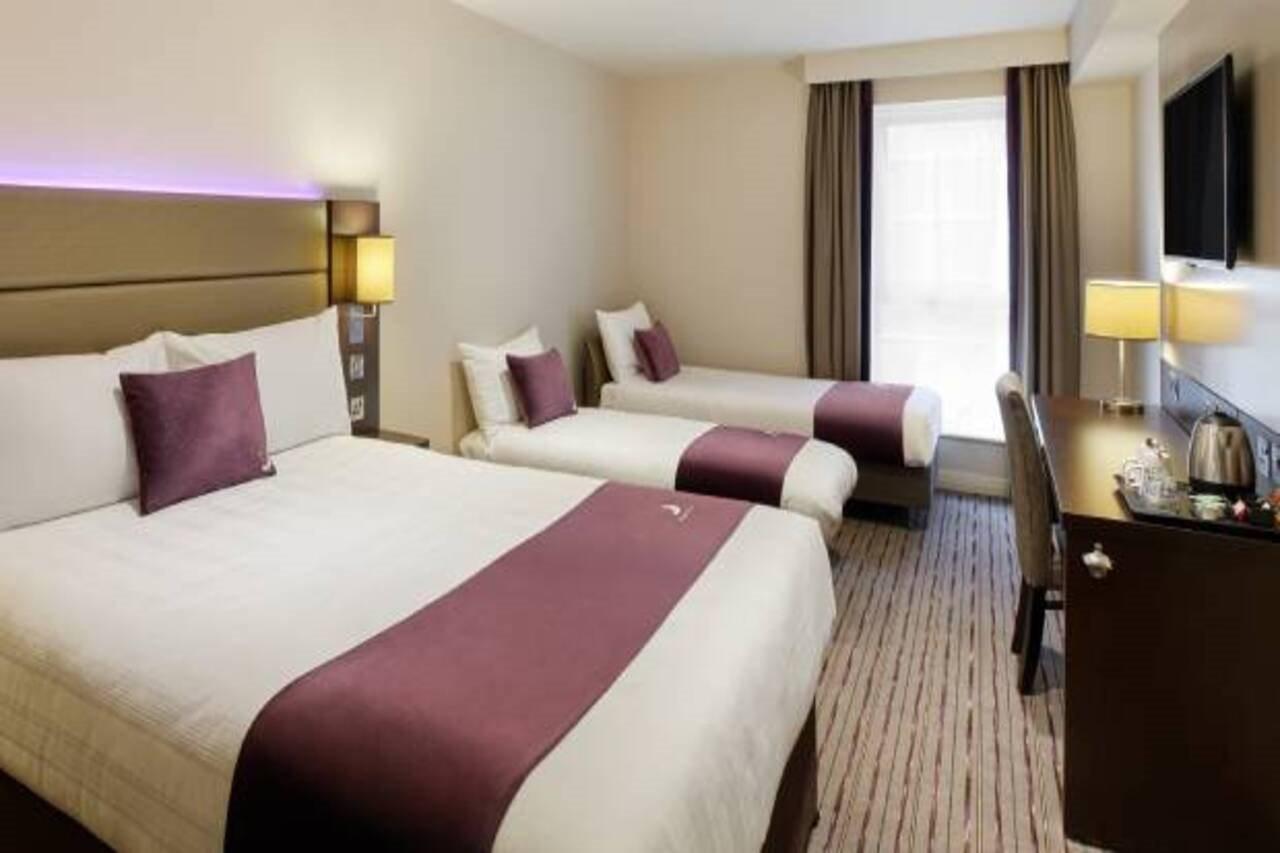 Premier Inn Manchester - Heaton Park Zewnętrze zdjęcie